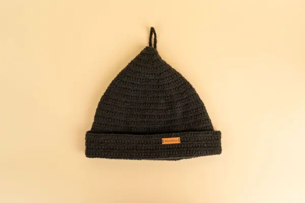 Шапка вязанная для бани Woodson Black line