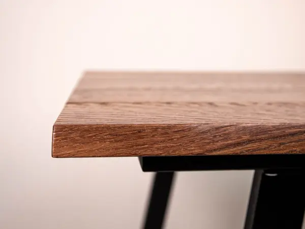 Стол дубовый с металлическим основанием Woodson 1100*700